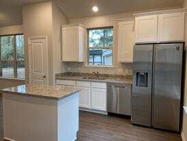 11375 Underwood St in Willis, TX - Building Photo