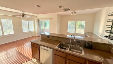 1605 Emerald St in San Diego, CA - Building Photo - Building Photo