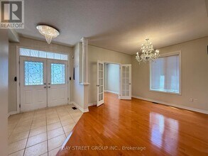 12 Pexton Ave in Richmond Hill, ON - Building Photo - Building Photo