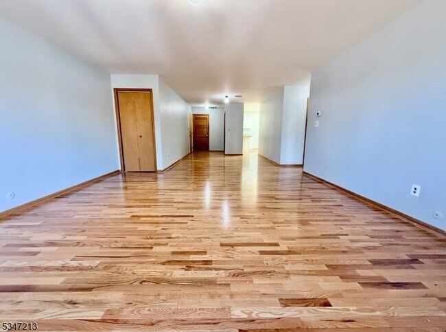 259 Washington Ave in Nutley, NJ - Building Photo - Building Photo