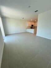 3072 Chromatic St in Kissimmee, FL - Foto de edificio - Building Photo