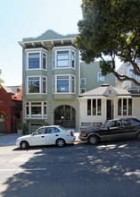 625-629 Dolores St in San Francisco, CA - Foto de edificio - Building Photo