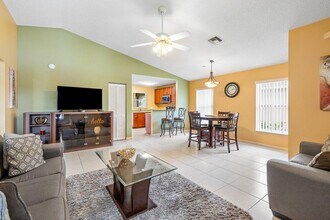 319 NW 3rd Ave in Delray Beach, FL - Building Photo - Building Photo