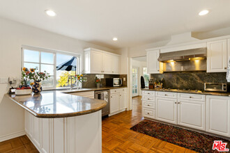 3533 Adamsville Ave in Calabasas, CA - Building Photo - Building Photo