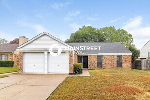 5320 Buckner Dr in Flower Mound, TX - Building Photo