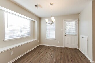 906 Wisdom Dr in Deer Park, TX - Building Photo - Building Photo