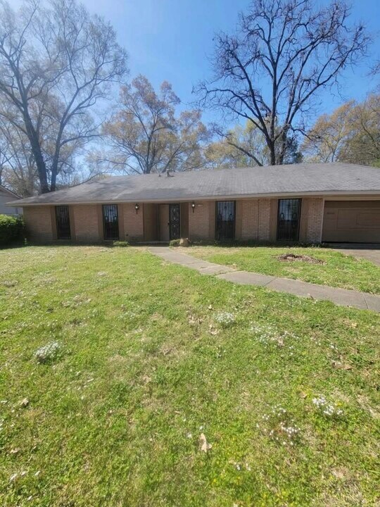 139 Wagwood St in Jackson, MS - Building Photo