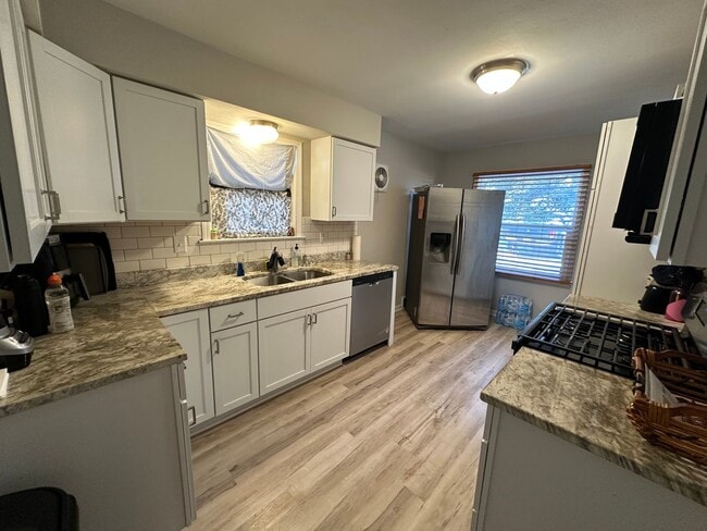 property at 2915 N 54th St