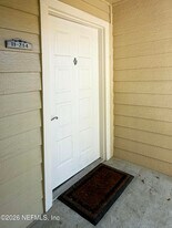 11-11 Arbor Club Dr in Palm Valley, FL - Building Photo