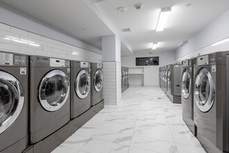 The Hudson in Bronx, NY - Foto de edificio - Interior Photo