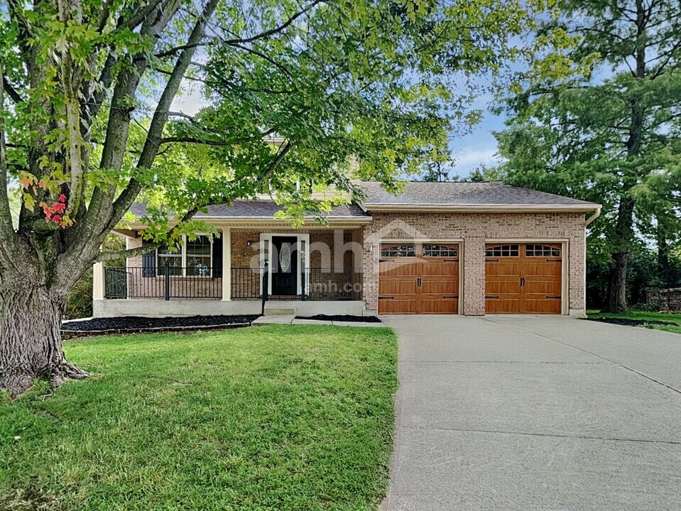 1406 R J Ln in Union, KY - Foto de edificio