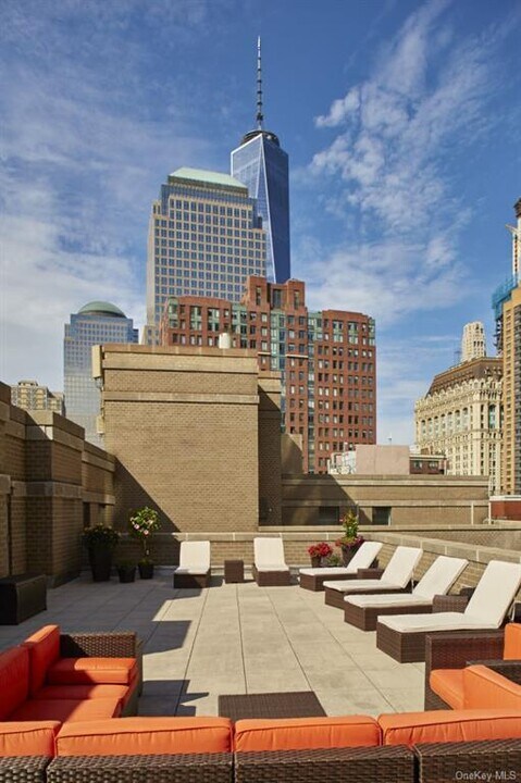 280 Rector Pl, Unit 9L in New York, NY - Foto de edificio