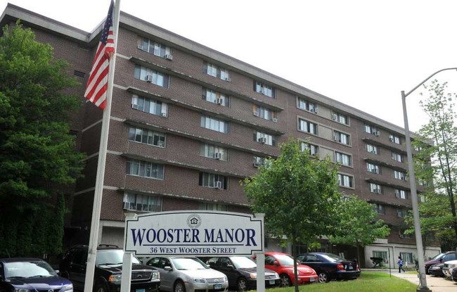 Wooster Manor in Danbury, CT - Building Photo - Building Photo