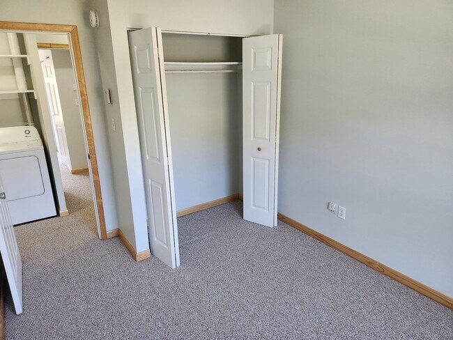 323 W 31st St in Huntingdon, PA - Building Photo - Building Photo