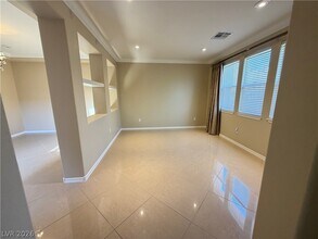 11398 Belmont Lake Dr in Las Vegas, NV - Building Photo - Building Photo