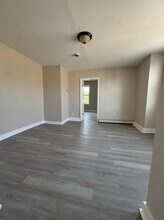 77 Grant Ave, Unit 3 in Jersey City, NJ - Building Photo - Building Photo