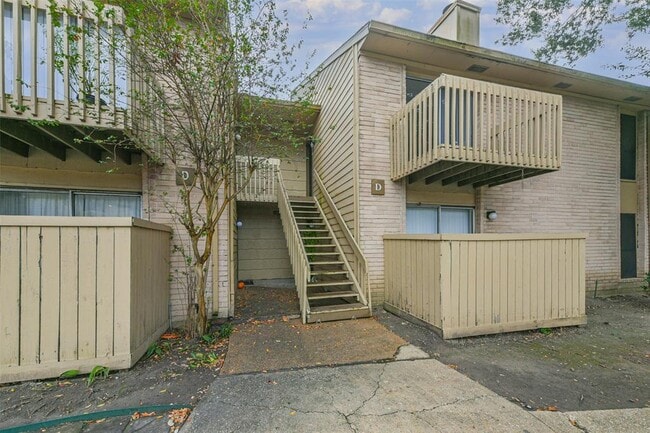 property at 4747 Allendale Rd
