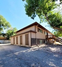 1026 Westmoreland Rd in Colorado Springs, CO - Building Photo - Building Photo