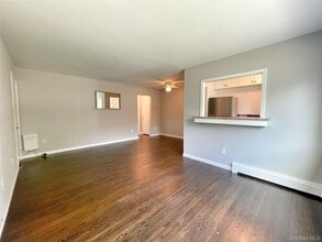 92 Osborne Hill Rd in Wappingers Falls, NY - Building Photo - Building Photo