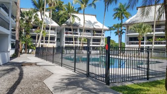 Hilo Village Apartments in Hilo, HI - Foto de edificio - Building Photo