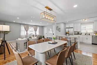 728 John F. Kennedy Blvd-Unit -3 in Bayonne, NJ - Building Photo - Building Photo
