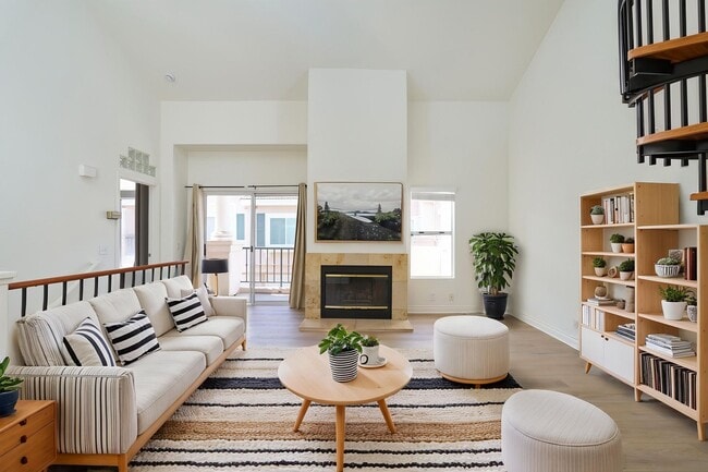 7224 Shoreline Dr in San Diego, CA - Building Photo - Building Photo