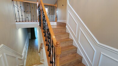 2765 S Cedar Glen Dr in Arlington Heights, IL - Building Photo - Building Photo