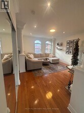 575 Steeple Hill in Pickering, ON - Building Photo - Building Photo