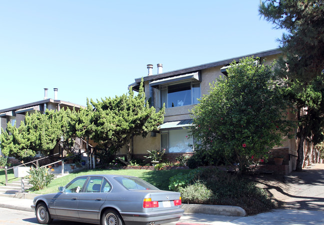 639 Stratford Ct in Del Mar, CA - Foto de edificio - Building Photo