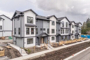 Gordon Square in Langley, BC - Building Photo