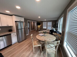 301 Portsmouth Ave in Seabrook, NH - Building Photo - Building Photo