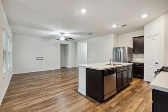 906 Torrey Ave in Princeton, TX - Building Photo - Building Photo