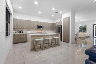 4335 SW 174th Ave in Miramar, FL - Building Photo - Building Photo