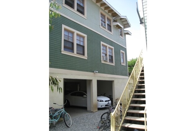 1116-1118 W 30th St in Los Angeles, CA - Building Photo - Building Photo