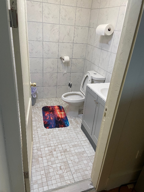 property at 706 E Laurel St
