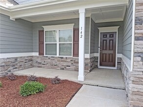 142 Planters Ln in Coats, NC - Building Photo - Building Photo