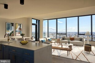 1134 Sansom St, Unit 2B-PH1908 in Philadelphia, PA - Building Photo