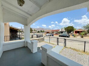 3906 Tularosa Ave in El Paso, TX - Building Photo - Building Photo