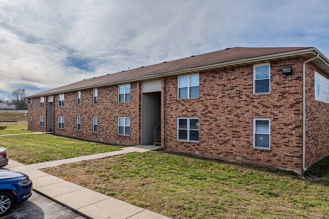 Kentwood Apartments in Springfield, MO - Building Photo - Building Photo