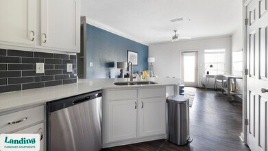 700 Rock Quarry Rd in Stockbridge, GA - Foto de edificio - Building Photo