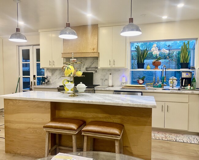 11323 Mississippi Ave in Los Angeles, CA - Building Photo - Building Photo