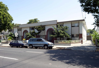 560 S 10th St in San Jose, CA - Building Photo - Building Photo