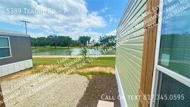 5389 Teague Rd in Fort Worth, TX - Foto de edificio - Building Photo