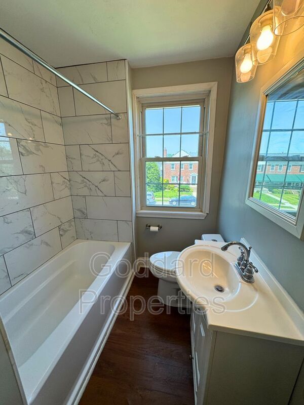 1822 Edgewood Rd in Parkville, MD - Building Photo - Building Photo