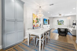 940 3rd St S in Naples, FL - Building Photo - Building Photo