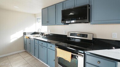 307 N D St in Eloy, AZ - Building Photo - Building Photo