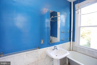 730 St Johns Rd-Unit -2 in Baltimore, MD - Building Photo - Building Photo