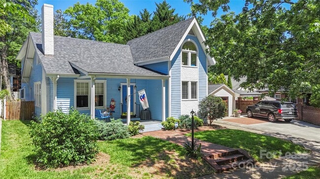 property at 1610 Park Rd