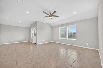 29627 Juntti Park Ct in Katy, TX - Building Photo - Building Photo