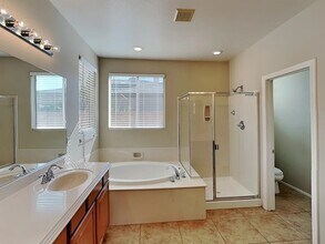 4715 Junewood St in Las Vegas, NV - Building Photo - Building Photo